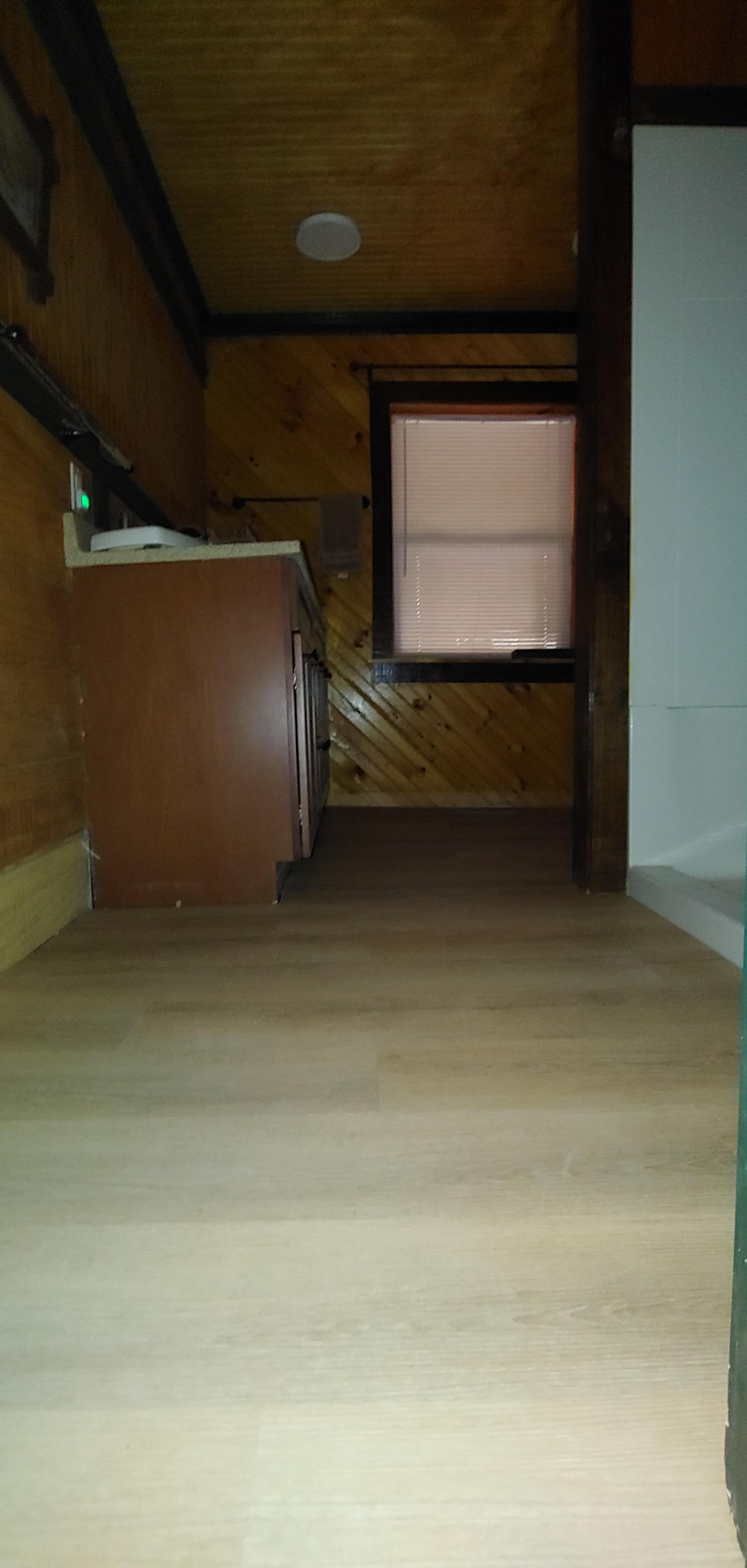 Gallery photos for Cracked Shower Pan Led to Rotten Subfloor - Here's How We Fixed It: Image #2